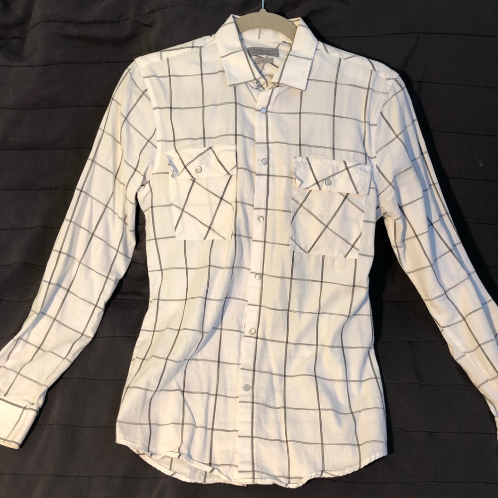 White grid pattern button shirt by Zara